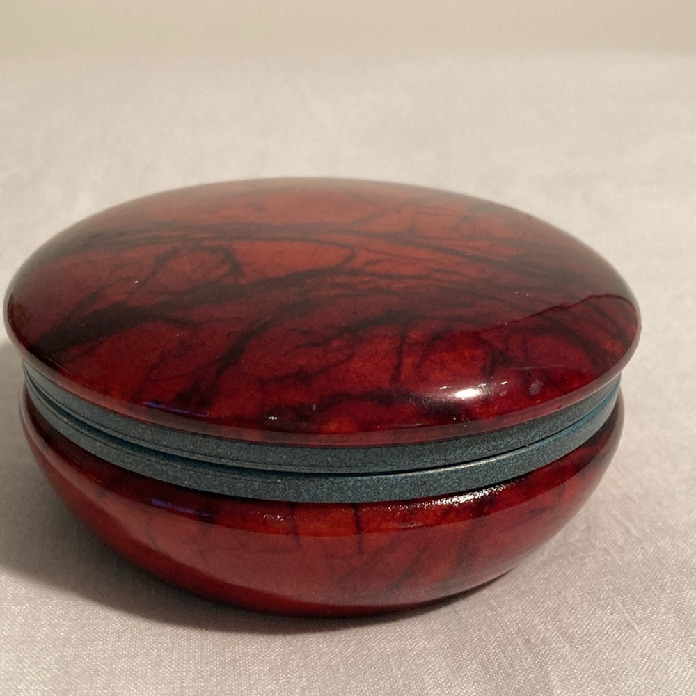 Pier 1 alabaster hand carved Jewelry Box made in Italy